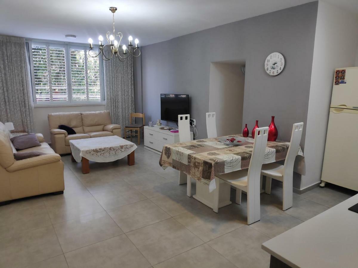 Herzliya Center Apartments Kültér fotó